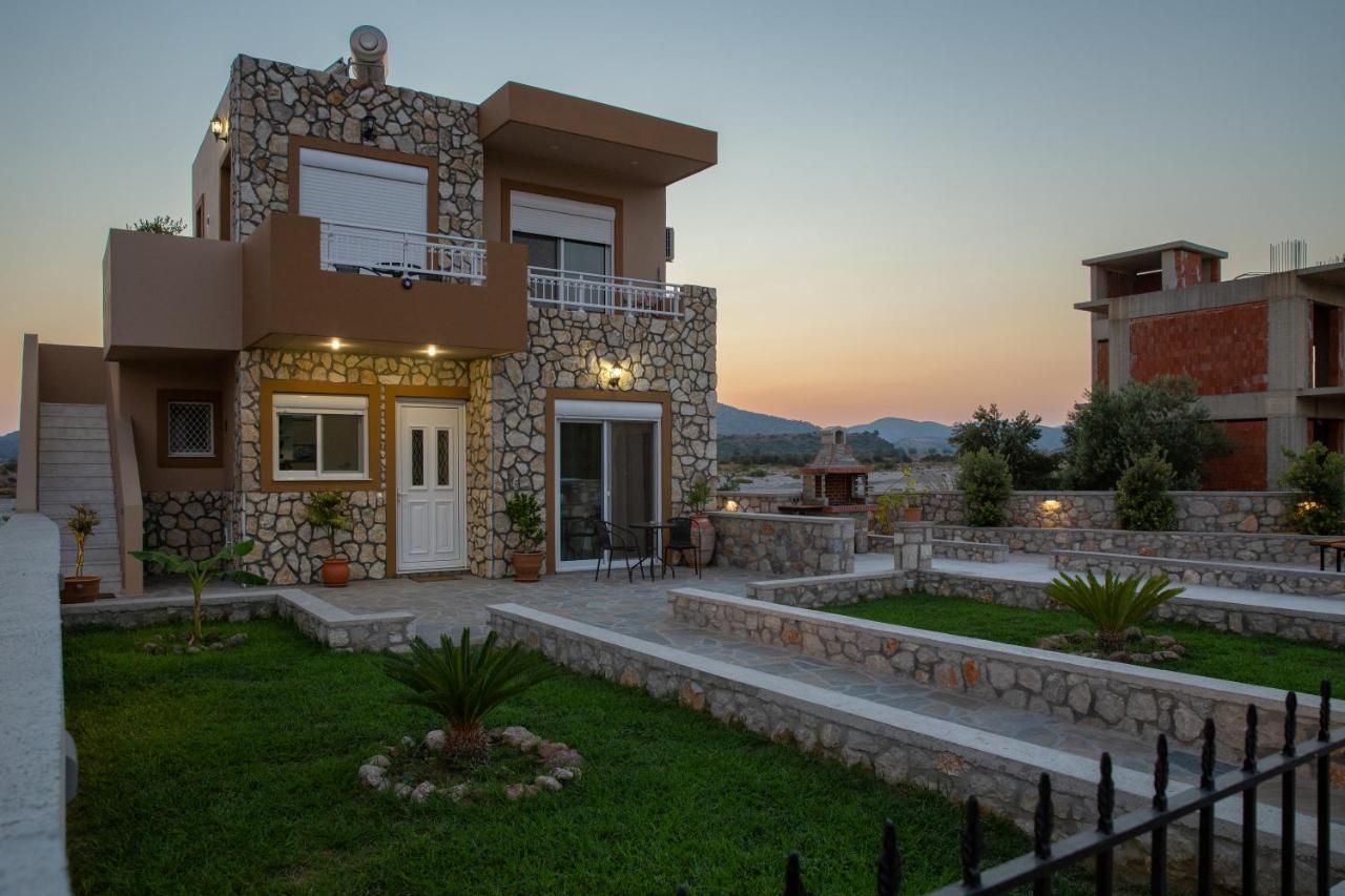 Electi Apartments Charaki Exterior photo